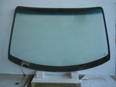 點擊查看詳細信息<br>標題：汽車玻璃 閱讀次數(shù)：2581